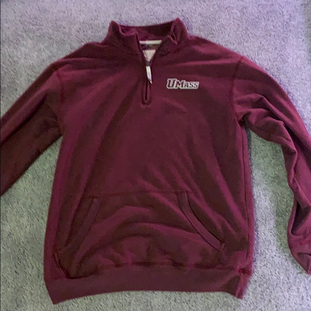 UMASS quarterzip